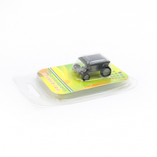 Žaislinis automobilis varomas saulės baterija