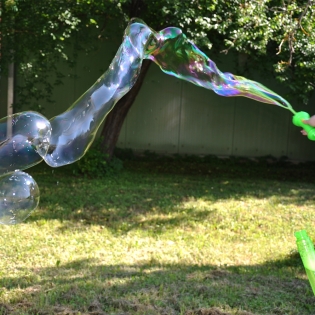 Muilo burbulų lazdelė-kardas