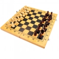 Šachmatai mediniai, šaškės ir nardai