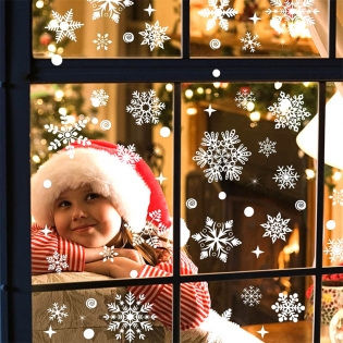 Kalėdiniai lipdukai ant lango