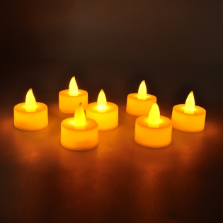 LED žvakė, h 4,5 x 3,5 cm