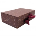 Ruda dovanų dėžutė su magnetu, 28x20x9 cm