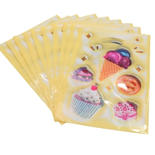 Geltoni plastikiniai...