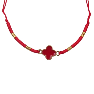 Sutraukiama apyrankė su...