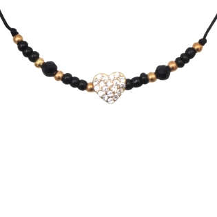 Sutraukiama apyrankė su...