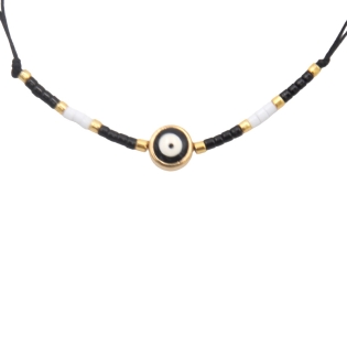 Sutraukiama apyrankė su...